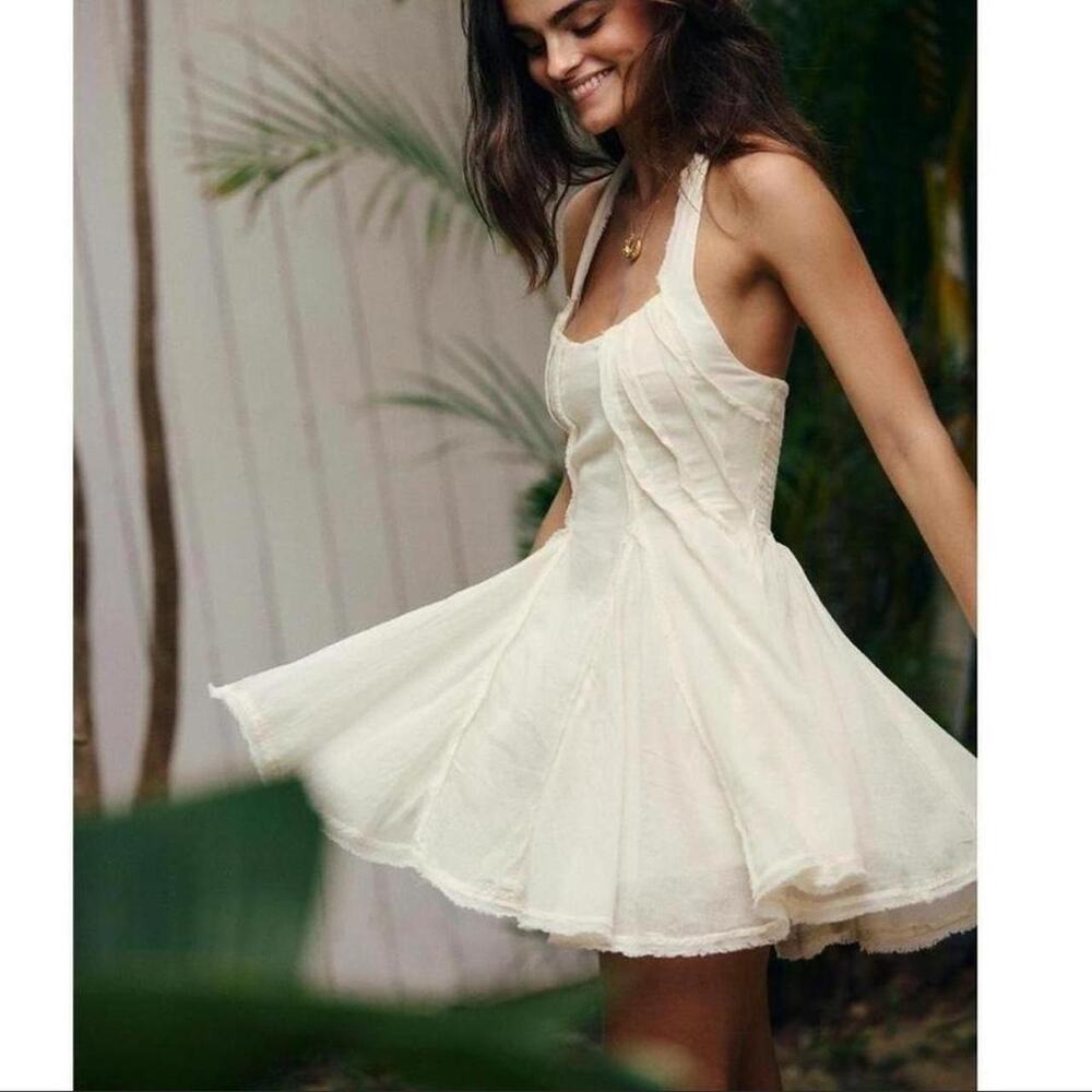 Free People Ivory Halter Mini Dress – Cottagecore Fairy Summer Dress (M)